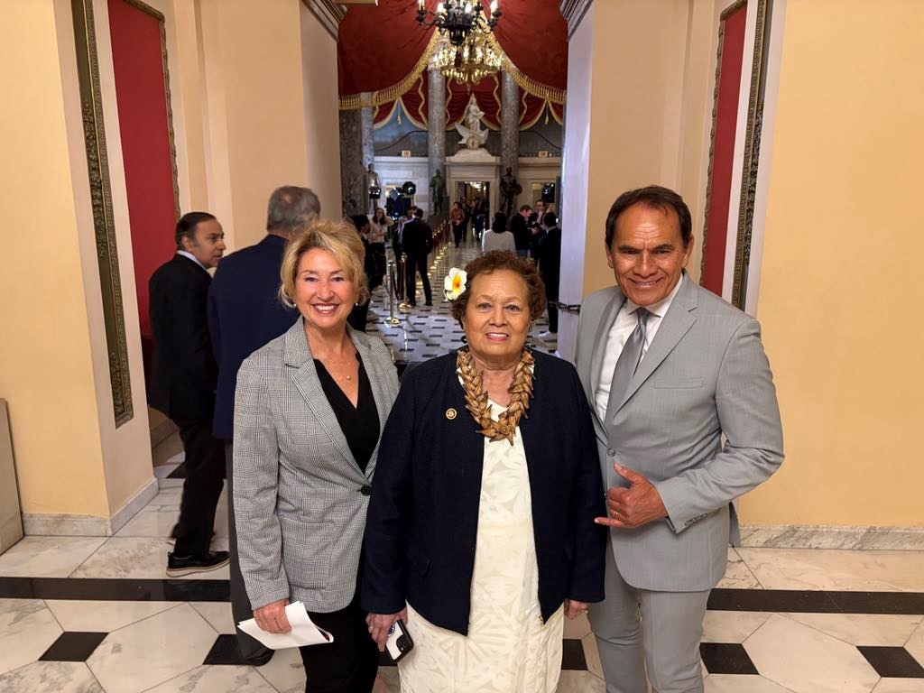 Congresswoman Amata with Arthur and Peggy Hannemann at the Speaker's SOTU reception in his Capitol offices