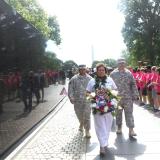Amata with Wreath and Soldiers at Vietnam War Memorial