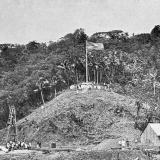raising american flag 1900