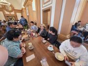 Great food in the dining hall at Franklin College 2