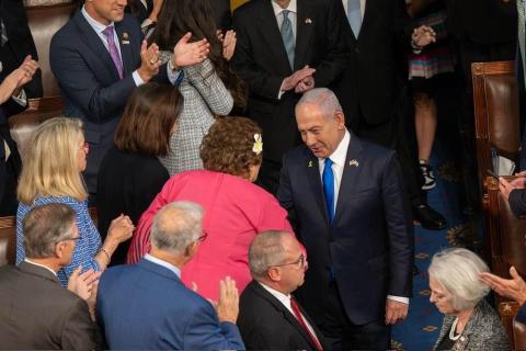 Congresswoman Amata greeting Prime Minister Netanyahu on the House floor