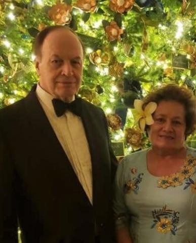 a christmas season file photo with senate committee on appropriations vice chairman richard shelby