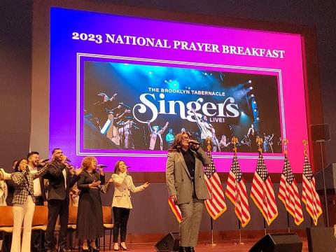brooklyn-tabernacle-singers-at-national-prayer-breakfast.