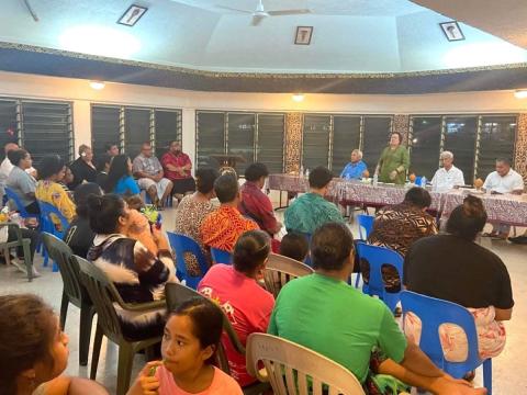 Uifa’atali Amata at her July congressional town hall meeting in Tualauta District with almost 200 attendees