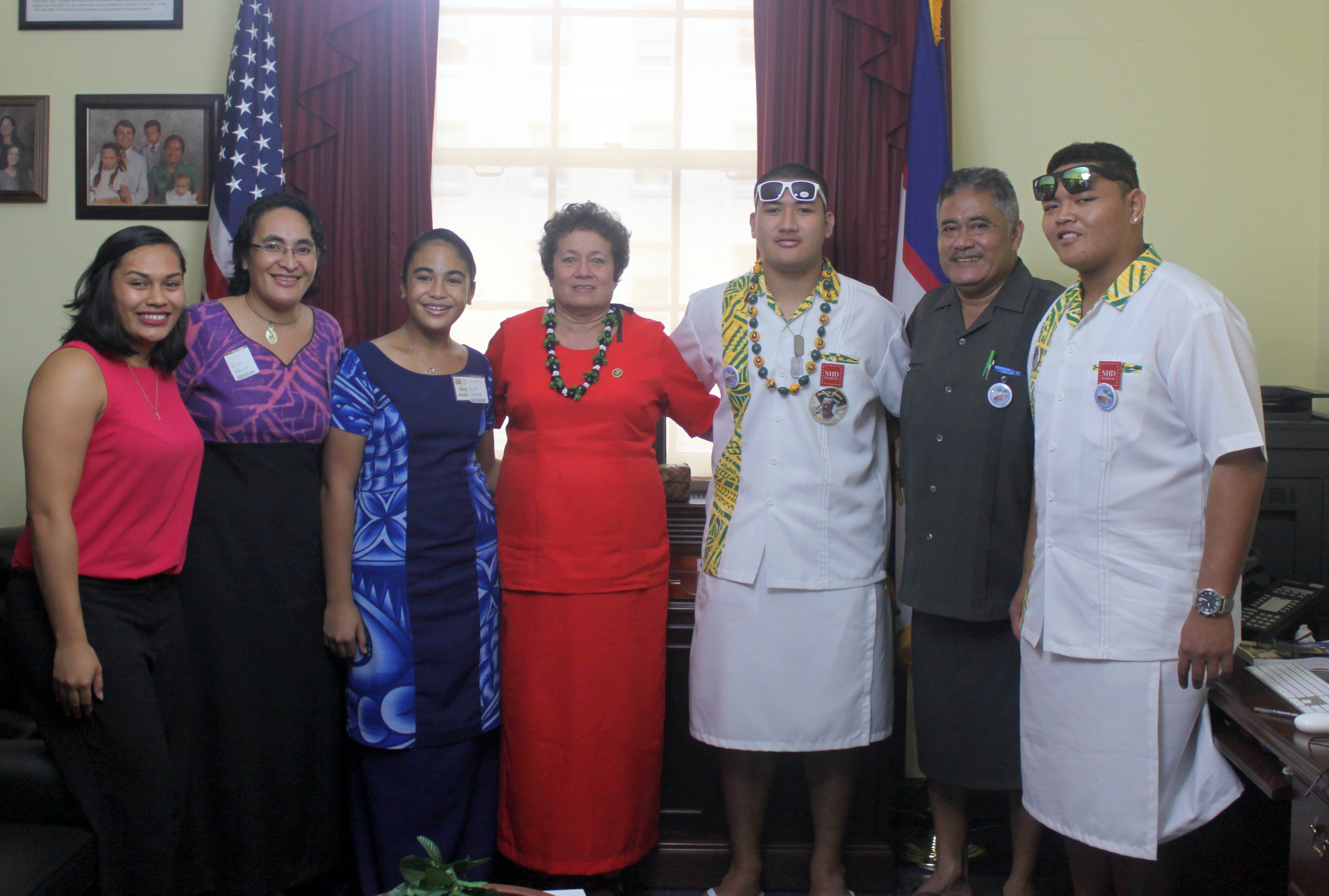 Aumua with National History Day Students